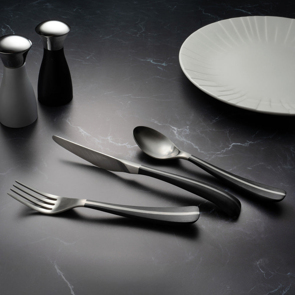 Contour Noir Satin Table Knife