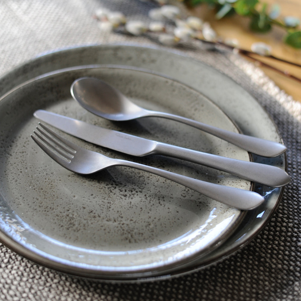 Quinton Vintage Butter Knife